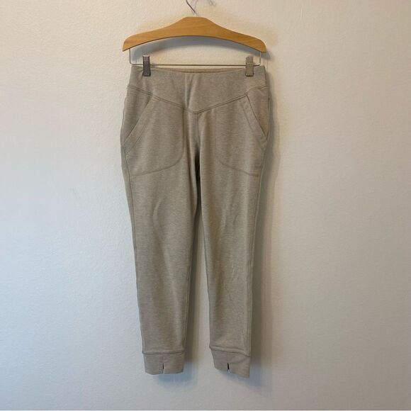 Indygena Cropped Jogger Pants - Picture 1 of 10